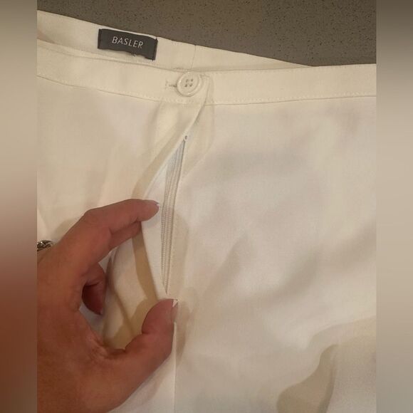 Basler Women's Matching Suit Set (Blazer & Matching Pants Set) Size 40 - Picture 9 of 16